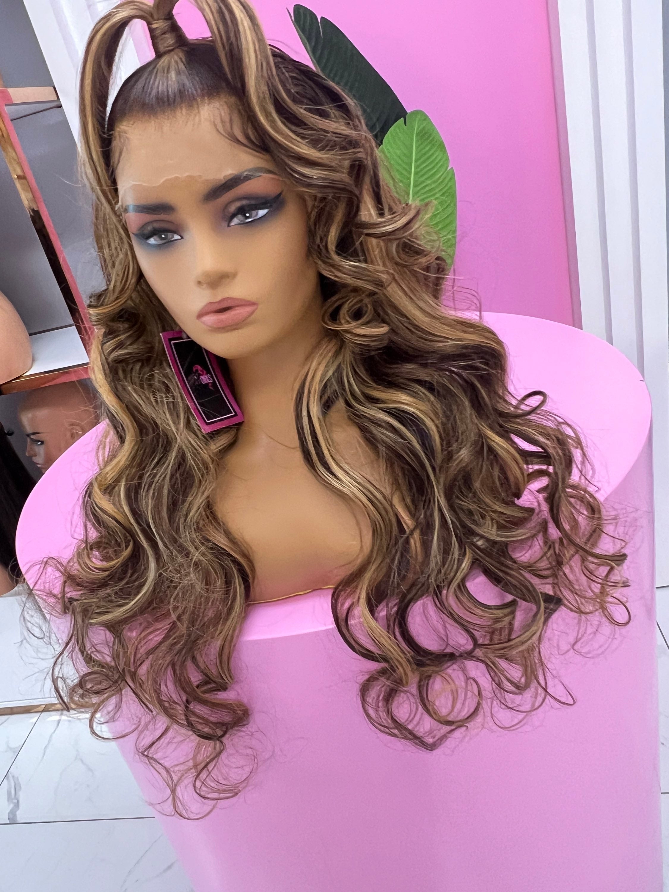 Highlighted 28 inch 180 density