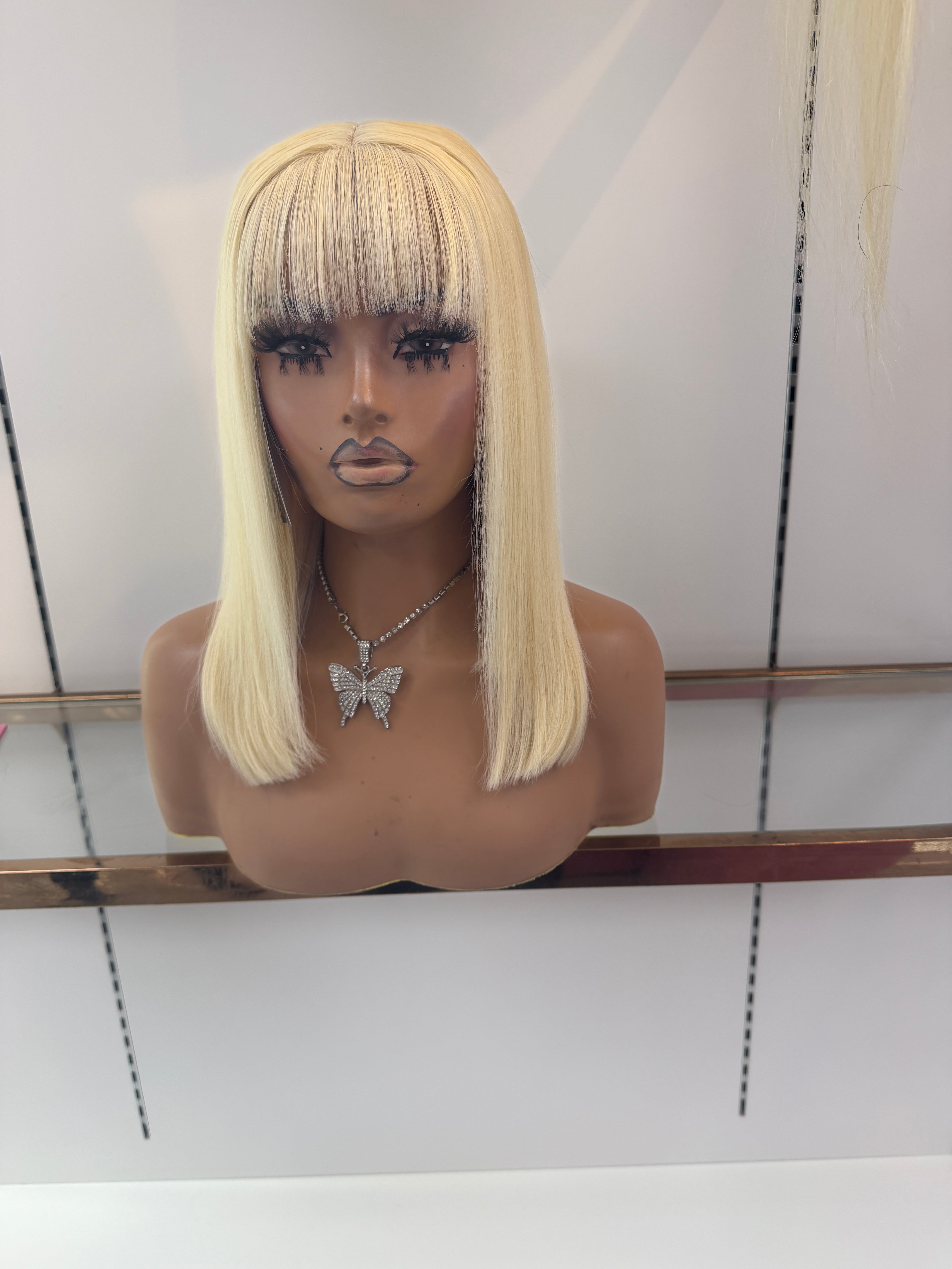 Glueless Closure Bang
