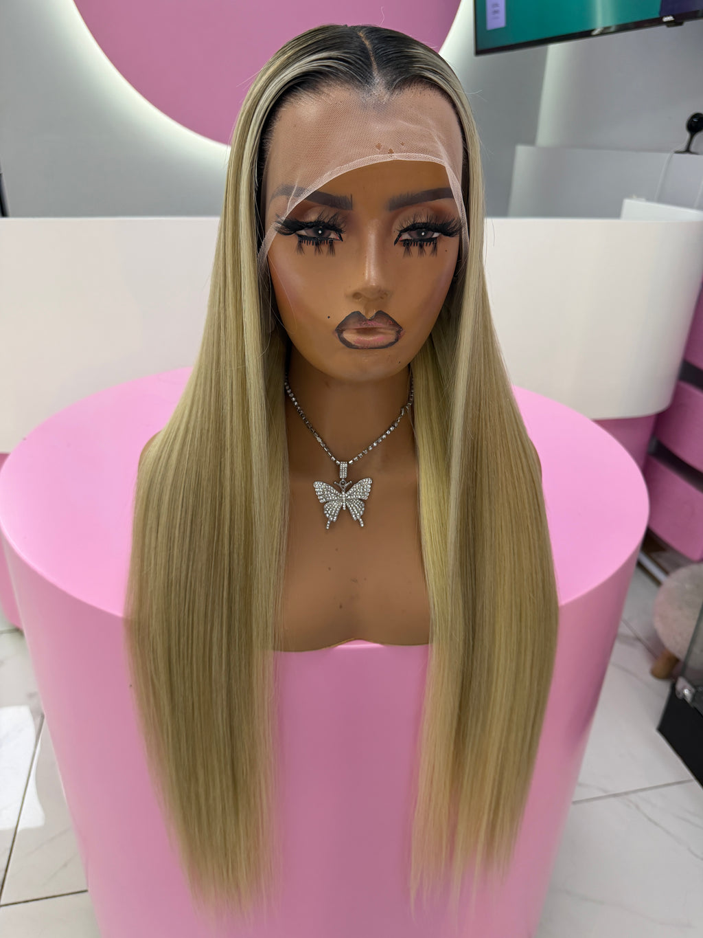 Capri (Dark Roots)